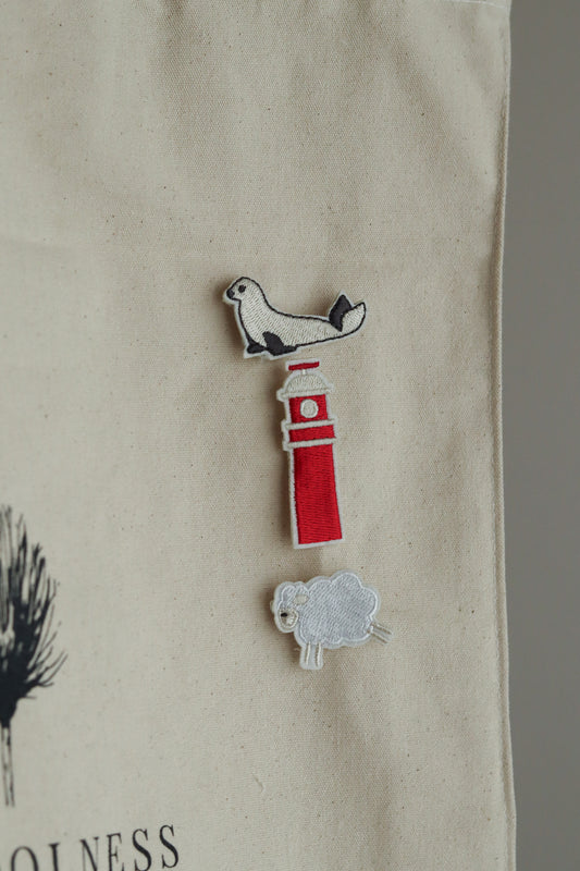 Pins - zeehond - vuurtoren - schaap